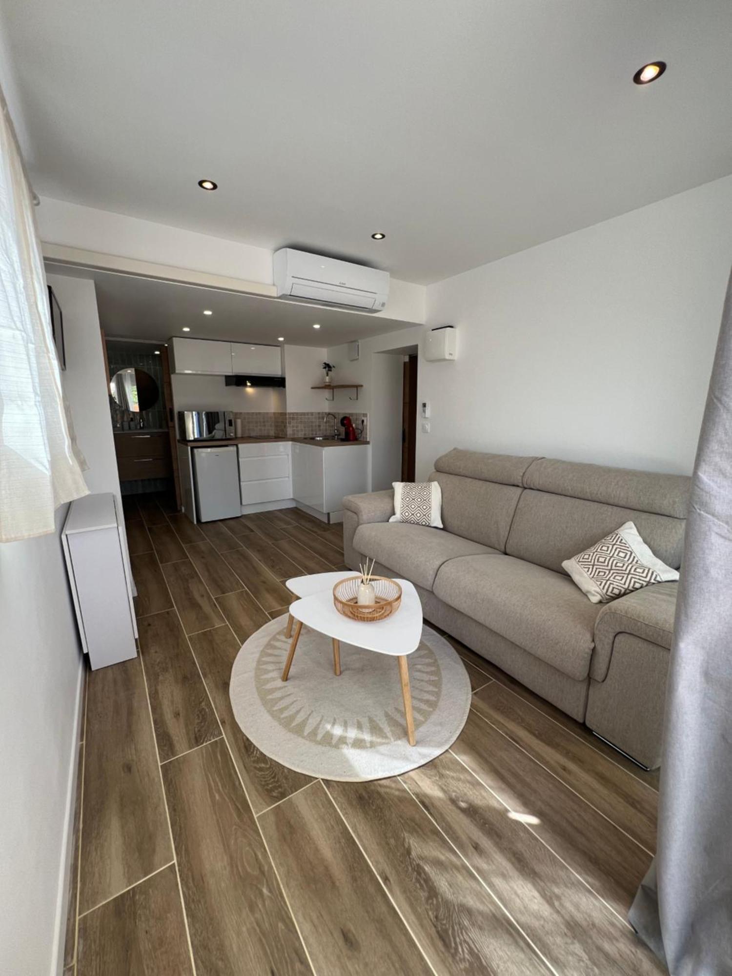 Apartment T2 Avec Jardin *