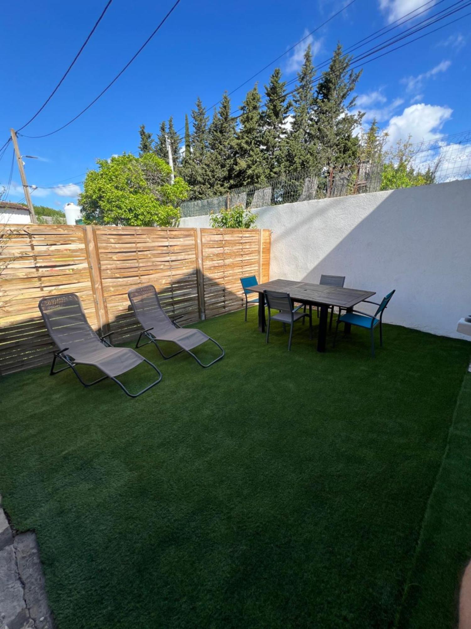 T2 Avec Jardin * Puget-sur Argens